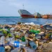 Les Marocains soutiennent la lutte contre les déchets plastiques selon les résultats d&rsquo;une enquête sur les comportements environnementaux
