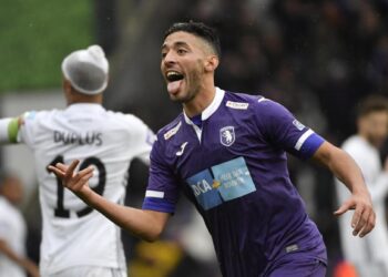 Tariq Tissoudali brille avec un triplé historique en Coupe de Grèce