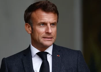 Macron appelle à une réunion des forces politiques pour former un nouveau gouvernement