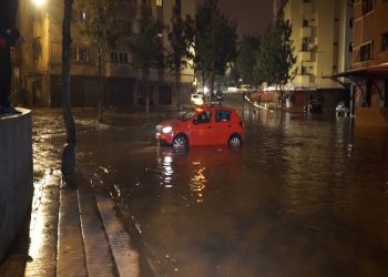 Pluies bienfaitrices et infrastructures défaillantes