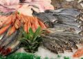 Qu’est-ce qui a poussé la secrétaire d’État au marché aux poissons ?