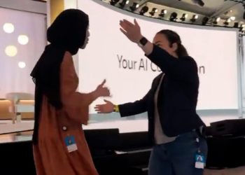 Microsoft licencie une ingénieure marocaine pour avoir protesté contre le soutien technologique à Israël