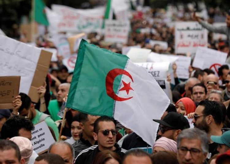 People protest against Algeria's President Abdelaziz Bouteflika, in Algiers, Algeria March 8, 2019. REUTERS/Zohra Bensemra - RC14CC46BA60