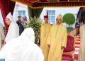 Sa Majesté le Roi Mohammed VI préside à M’diq une réception solennelle à l’occasion du 26e anniversaire de son accession au Trône