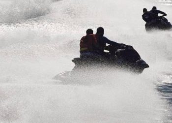 Drame à la plage de Beni Chiker : un jeune homme tué par un jet-ski en fuite