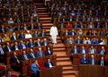Des coups successifs portés à la scène politique