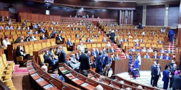 Un Parlement sans code de conduite